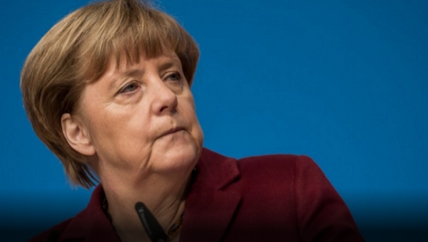 Crise des migrants : Merkel sous pression