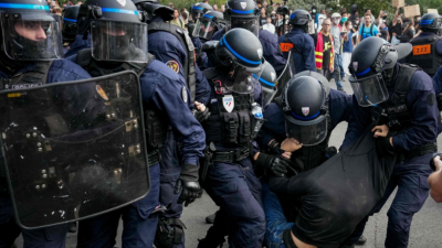 France : LFI dénonce les violences policières contre les jeunes et réclame une commission d’enquête