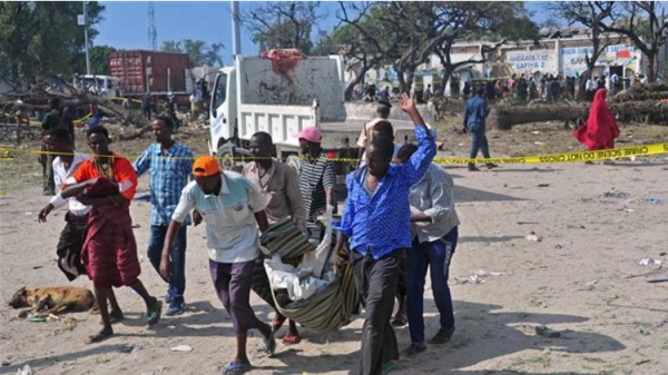 Somalie: une voiture piégée explose en face du bâtiment de l&#039;ONU à Mogadiscio