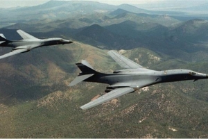 Les Etats-Unis envisagent de déployer 2 bombardiers en Corée du Sud