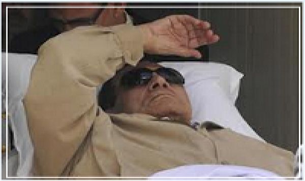 Mubarak restera en prison (le Cour pénale du Caire)