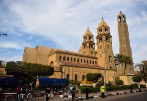 Explosion dans une cathédrale copte au Caire