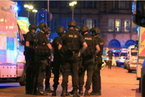 Attentat à Manchester: au moins 69 morts et blessés