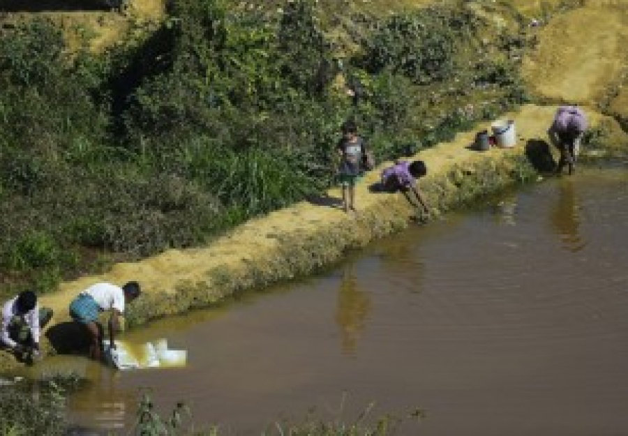 Dix réfugiés rohingyas tués au Bangladesh