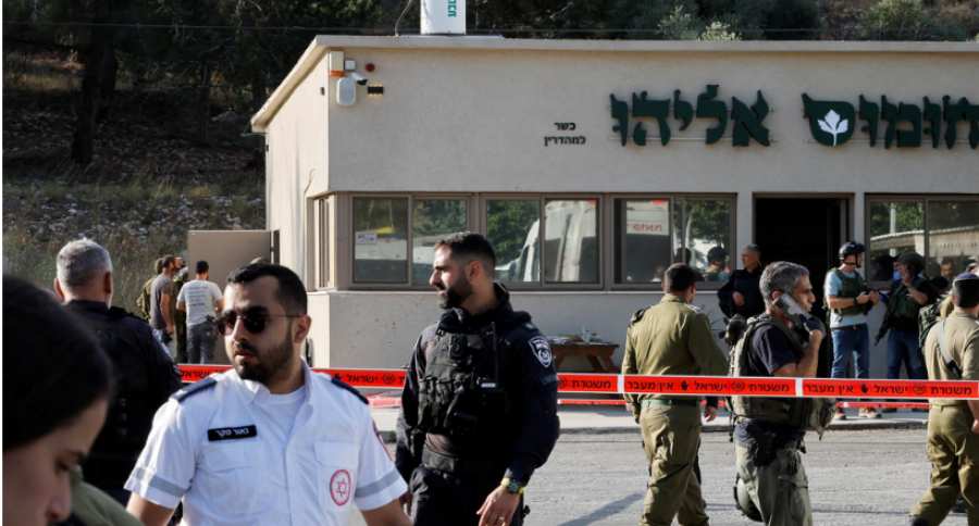 Deux colons israéliens tués dans une fusillade en représailles à Kiryat Malakhi