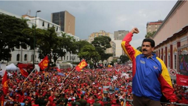 Venezuela: Maduro congédie de hauts responsables militaires