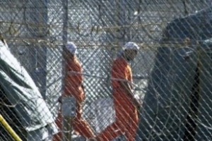Les Etats-Unis envoient de dix détenus Guantanamo à Oman