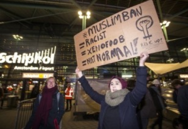 Six Iraniens bloqués depuis samedi à Amsterdam