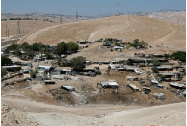 Le régime israélien veut que les bédouins palestiniens détruisent leurs maisons