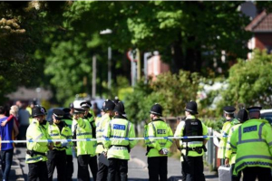 La Grande-Bretagne élève son niveau d&#039;alerte terroriste de «grave» à «critique»