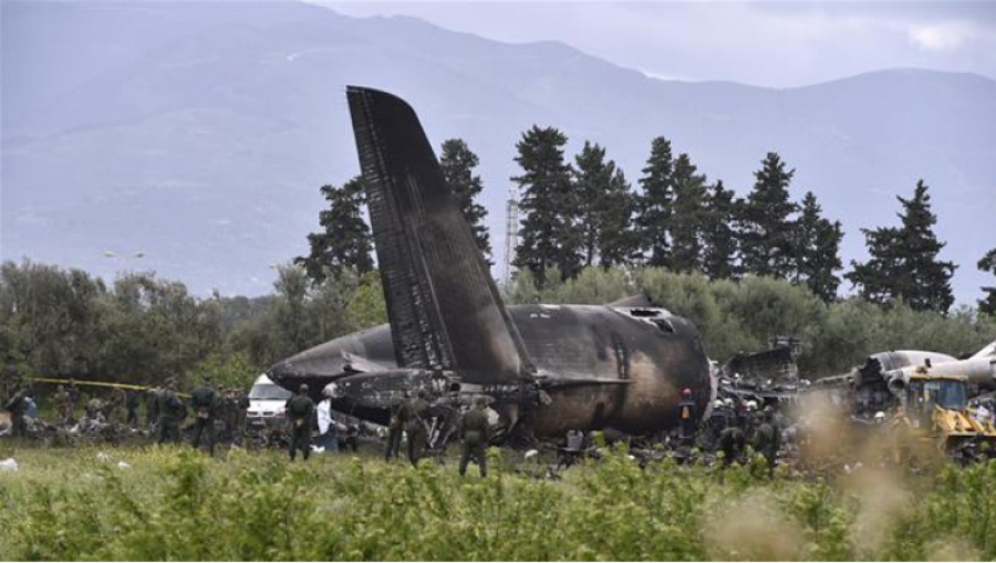 Crash d’un avion en Algérie : l’Iran présent ses condoléances aux Algériens