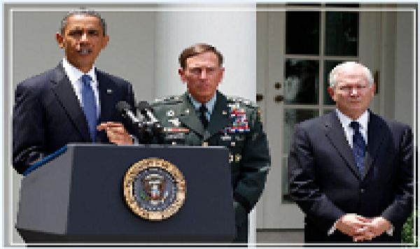 Le scandale Petraeus prend empleur