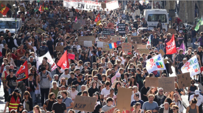 France : après leur rencontre avec Sébastien Lecornu, les lycéens restent mobilisés
