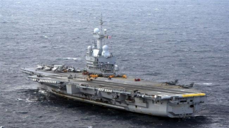 Le porte-avions français Charles de Gaulle en mission dans l’océan Indien en 2019