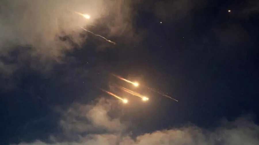 CGRI a frappé la Cinquième flotte américaine à Bahreïn ainsi qu'une base aérienne US en Jordanie Tuesday, 14 July 2026 7:23 AM