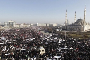 800.000 personnes à Grozny contre Charlie Hebdo