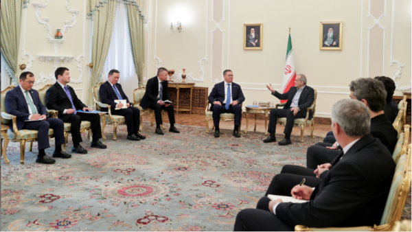 L&#039;Iran poursuit un programme nucléaire « parfaitement transparent » et est prêt pour les inspections (M. Pezeshkian)