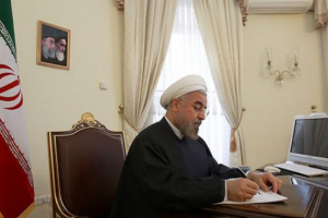 Iran: Rohani annonce une loi antiaméricaine au ministère des AE