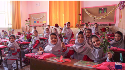 Iran : nouvelle année scolaire pour plus de 16,5 millions d'élèves dans plus de 124 000 écoles