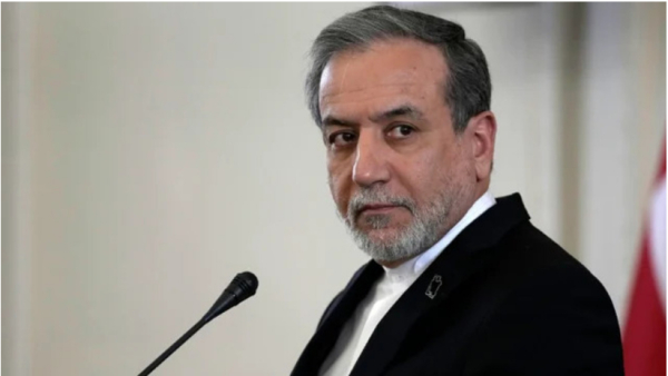 Le ministre iranien des A.E. dénonce les allégations israélo-américaines sur le programme nucléaire iranien