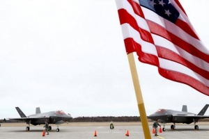Deux F-35 américains près de la frontière russe