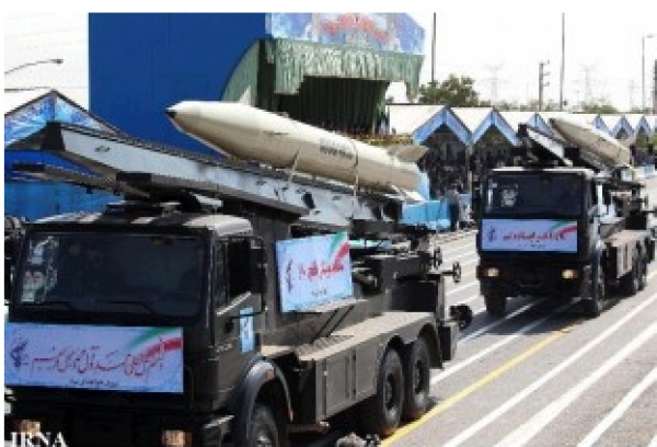 Le défilé des Forces armées de l’Iran débute