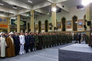 Iran : le Guide suprême reçoit les commandants de l’armée