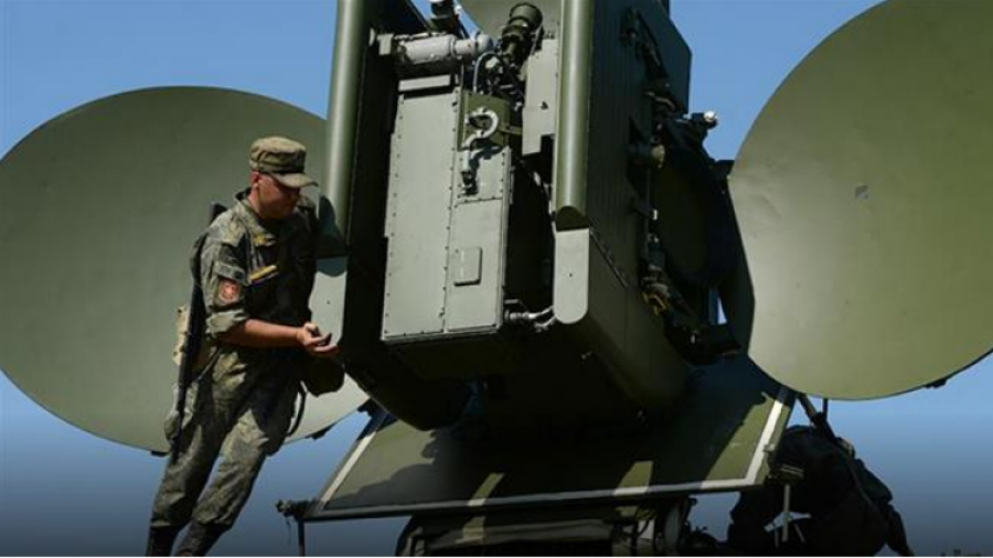 Un nouveau système de guerre électronique russe pouvant interférer avec tous les missiles existants et futurs