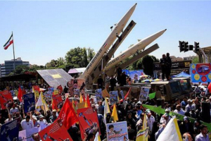 Journée internationale de Qods : le CGRI dévoile au public ses missiles