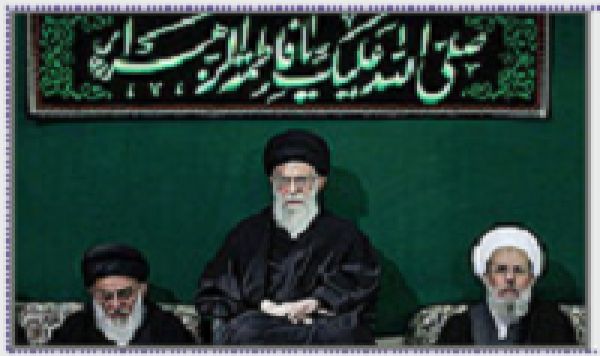 Imam Khamenei assiste à la cérémonie du deuil de Hazrat Zahra(SA)