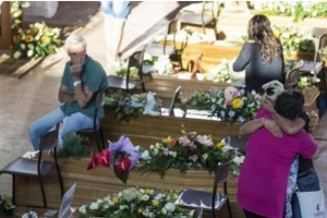 L&#039;Italie a rendu samedi un hommage solennel aux victimes du séisme