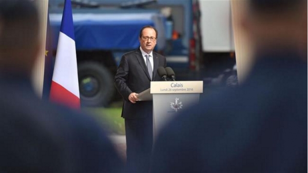 Hollande s&#039;engage à démanteler définitivement la «jungle» de Calais