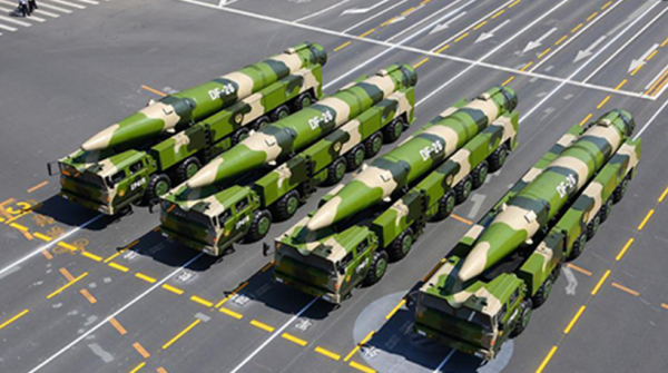 Chine : des exercices balistiques nocturnes anti-US