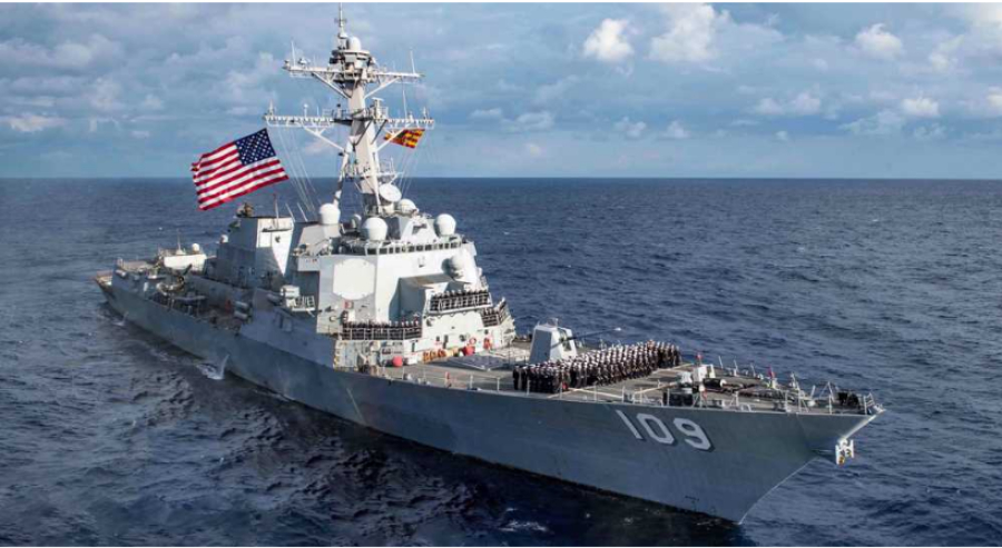 Malgré le rejet de la plupart des Américains, 16 000 militaires pourraient être déployés au large du Venezuela