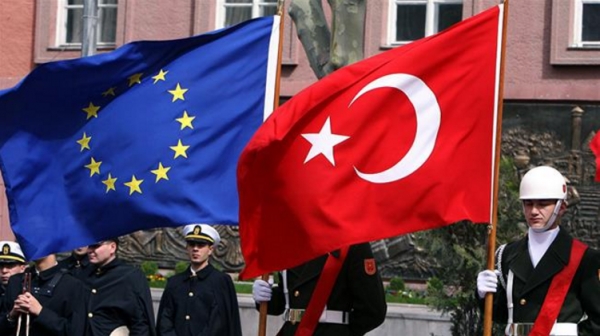 Adhésion à l&#039;UE: Ankara qualifie la décision du Parlement européen de &quot;scandaleuse&quot;