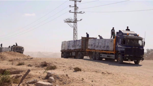 Images de pillages de l’aide à Khan Younès, une « mise en scène » selon le Hamas