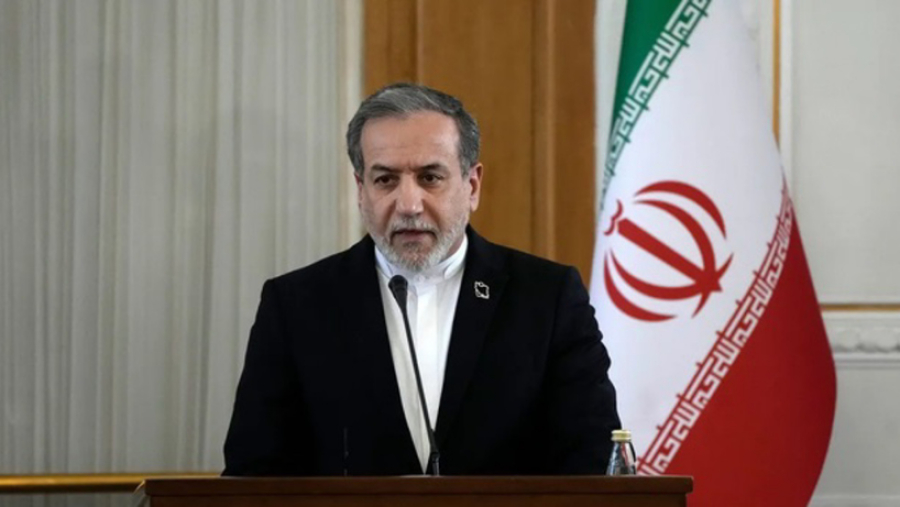 L’Iran accuse la France de prôner les droits de l’homme, tout en soutenant les crimes de guerre israéliens et américains