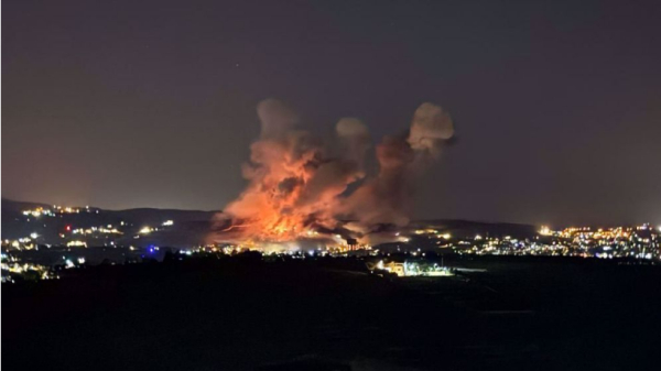 Liban: des frappes aériennes israéliennes déclenchent un violent incendie dans les collines d&#039;Ali al-Taher, dans le sud