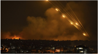 La Résistance à Gaza lance un barrage de roquettes sur les colonies israéliennes