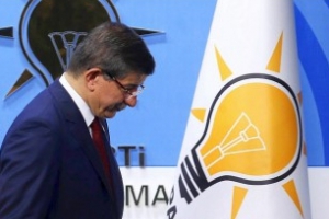 Turquie: Davutoglu ne sera pas candidat au congrès de son parti