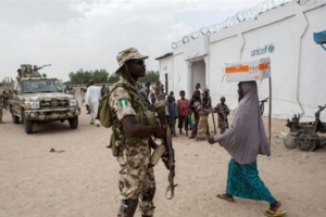 L’ONU dénonce une « fouille illégale » de l’armée dans un camp du Nigeria