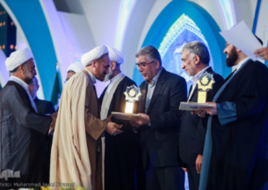 Les meilleurs participants au concours national de mémorisation du Coran honorés