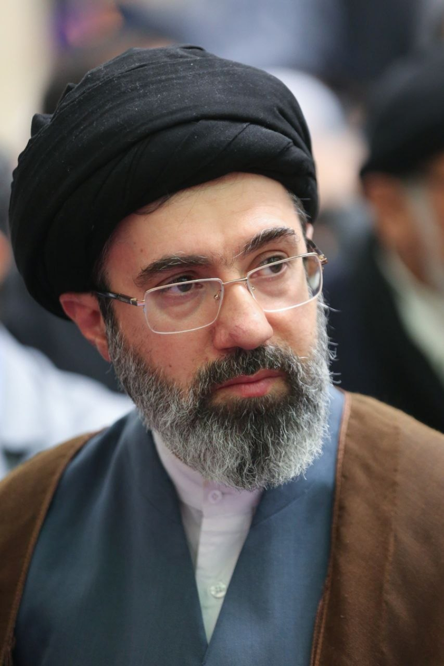 Message du Leader de la Révolution islamique, l'Ayatollah Seyyed Mojtaba Khamenei, à l'occasion de la Journée nationale de la langue persane :