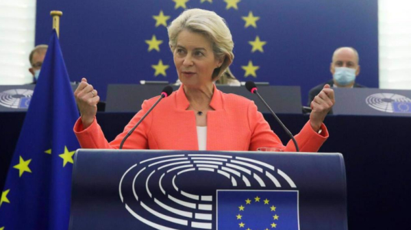 L&#039;UE approuve un nouveau paquet de sanctions contre la Russie et met en garde contre des mesures supplémentaires