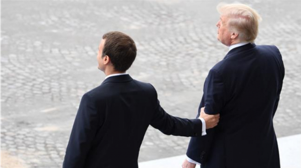 Incapable de &quot;déchirer&quot; l&#039;accord nucléaire, Trump joue au tapageur