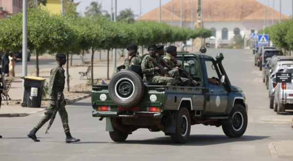 Coup d’État en Guinée-Bissau : le président et plusieurs hauts commandants de l’armée arrêtés