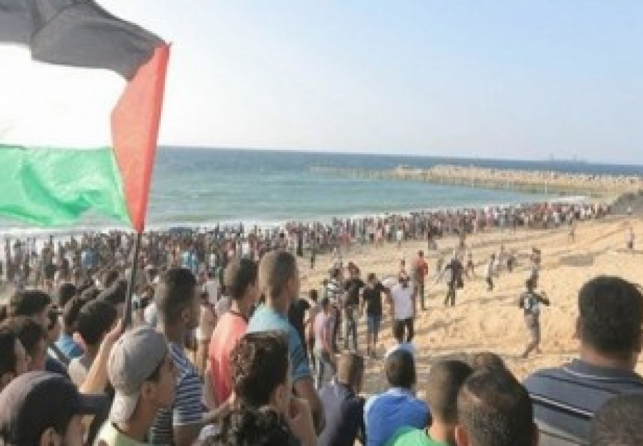 Des dizaines de Palestiniens blessés dans la dix-huitième marche côtière