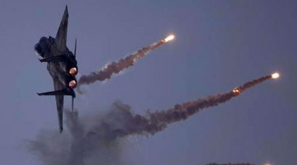 &quot;On frappe la Syrie pour avertir l&#039;Iran&quot;