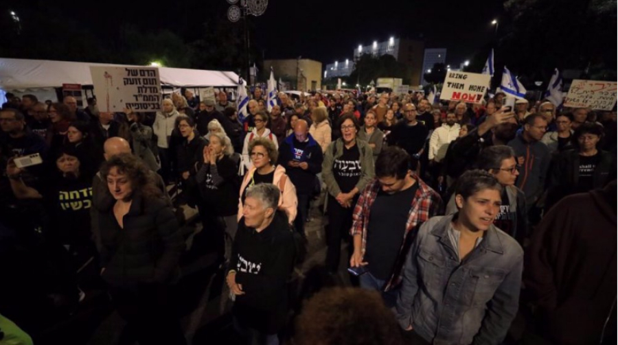 Les familles des prisonniers israéliens à Gaza ont perdu confiance dans le cabinet de Netanyahu (médias israéliens)