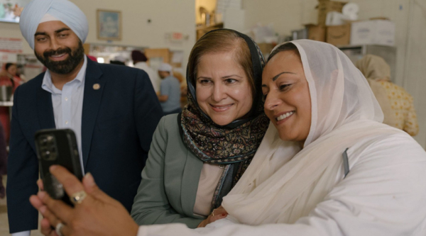 Ghazala Hashmi entre dans l’histoire : première musulmane élue lieutenante-gouverneure de Virginie